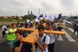Marsz dla Jezusa: Tysiące katolików przeszło przez Poznań [ZDJĘCIA]