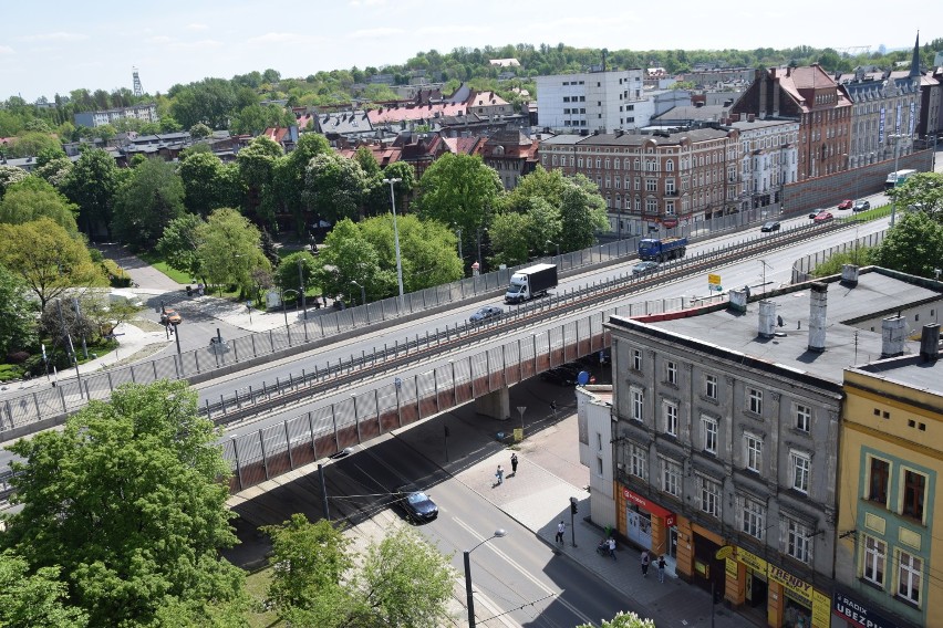 Widok z wieży zegarowej ratusza ZDJĘCIA