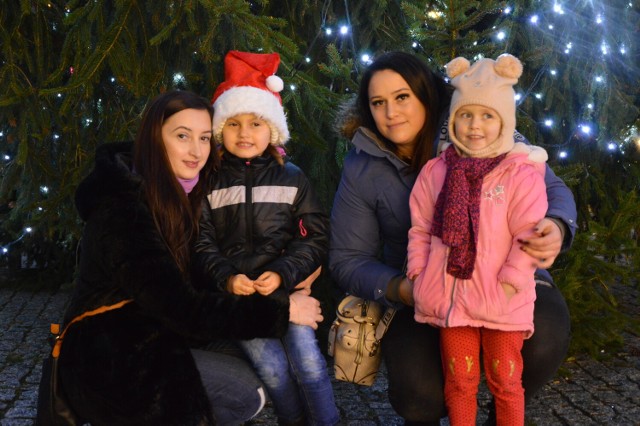 W niedzielę (19 grudnia) w Świebodzinie odbył się Jarmark Bożonarodzeniowy i Miejska Wigilia.