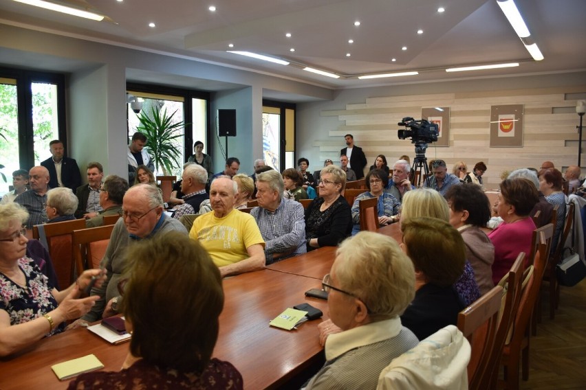 Minister zdrowia Adam Niedzielski odwiedził Nowy Tomyśl. Wygłosił wykład otwarty dla mieszkańców "Wyzwania służby zdrowia po pandemii"