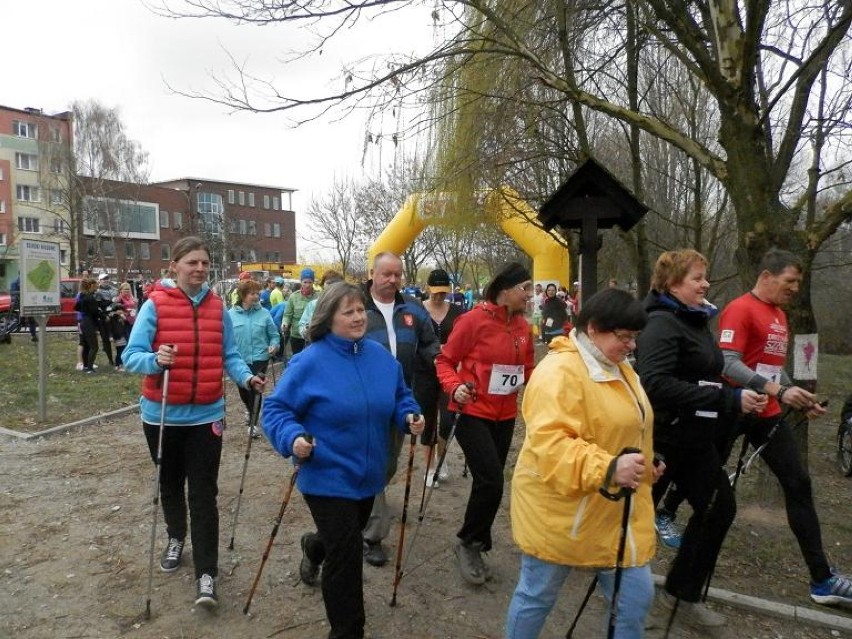 Śrem: Puchar Wielkopolski Nordic Walking w parku miejskim na koniec wakacji