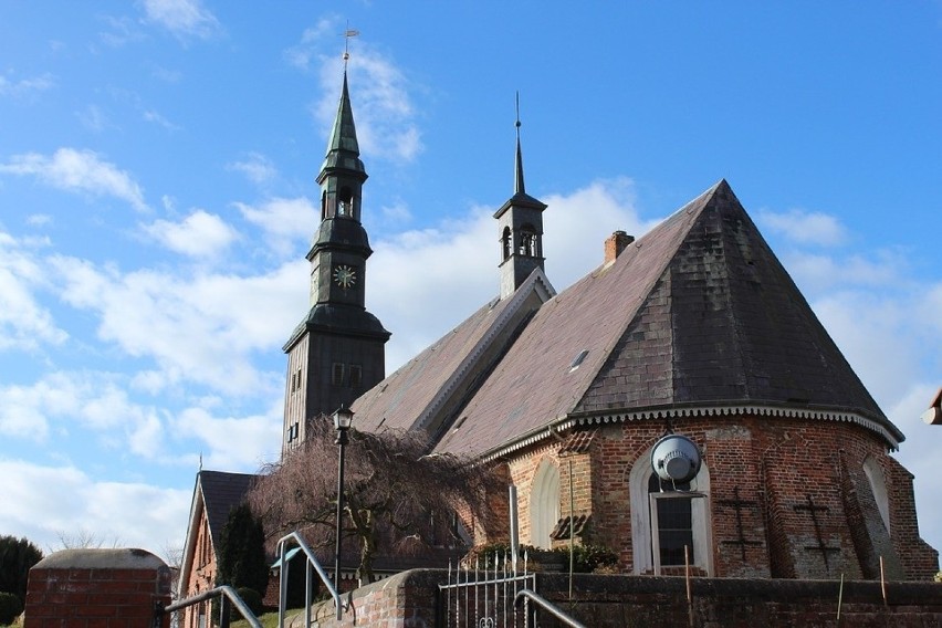 Które kościoły w Busku i okolicach cieszą się największym...