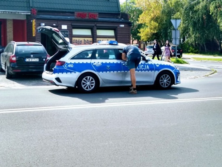 Włocławek. Wypadek na ul. Promiennej Włocławku. Motocyklista trafił do szpitala [zdjęcia]