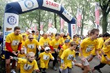 Wrocław Maraton: Nauczyciel fizyki rywalizuje z najlepszymi. Zobacz wyniki pierwszej pięćdziesiątki i zdjęcia z maratonu