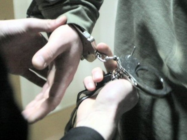 Szczecińscy policjanci zatrzymali 19-latka, który najpierw ...