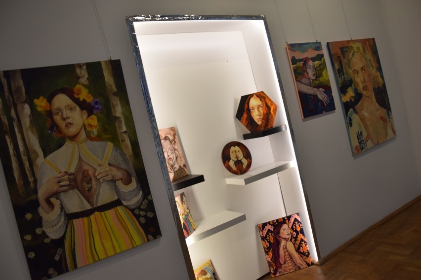 Wernisaż wystawy Natalii Biegalskiej w muzeum w Zduńskiej Woli ZDJĘCIA