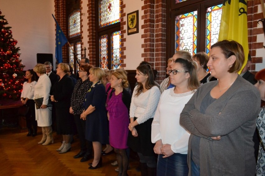 Lębork. Biskup Ryszard Kasyna z wizytą duszpasterską w ratuszu FOTO