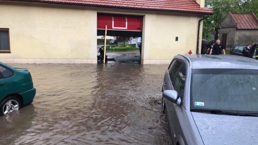 Kraków, Wieliczka. Druhowie z OSP zbierają pieniądze na remont remiz zalanych przez wodę [ZDJĘCIA] 
