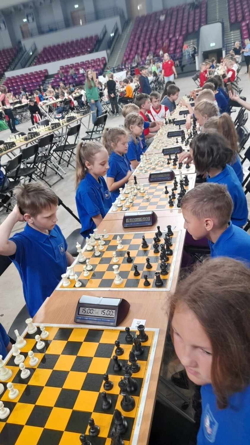 Młodzi szachiści z Budzynia - gratulujemy!