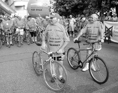 Peleton kolarski w całej okazałości. / ZBIGNIEW MARSZAŁEK