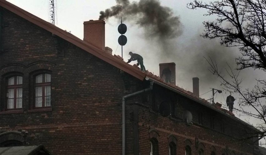 Wietrzyć sale lekcyjne? W czasie smogu też? W Rybniku zalecenie MEN wydaje się absurdalne