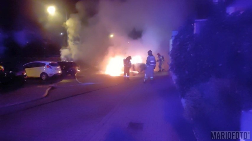 Pożar samochodu elektrycznego w Opolu.