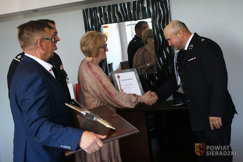 Bohater z Brąszewic. Strażak ochotnik uratował życie młodemu mężczyźnie[FOTO]