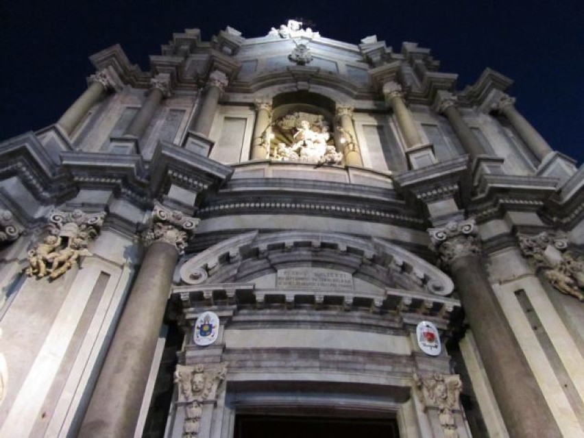 Katania, Plac Duomo, Podczas Mszy o świcie zwanej „Messa...