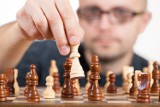 Janowski Ośrodek Kultury zaprasza wszystkich chętnych na naukę gry w szachy