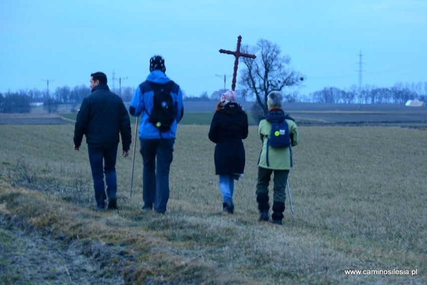 Na Śląsku nie brakuje osób pielgrzymujących drogą św. Jakuba