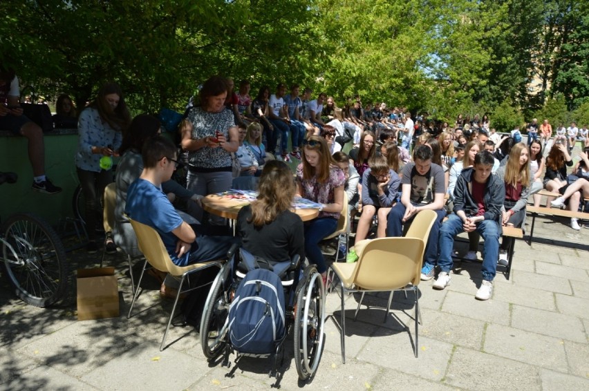 Bełchatów. Pokaz szkolnych talentów w "Mickiewiczu"