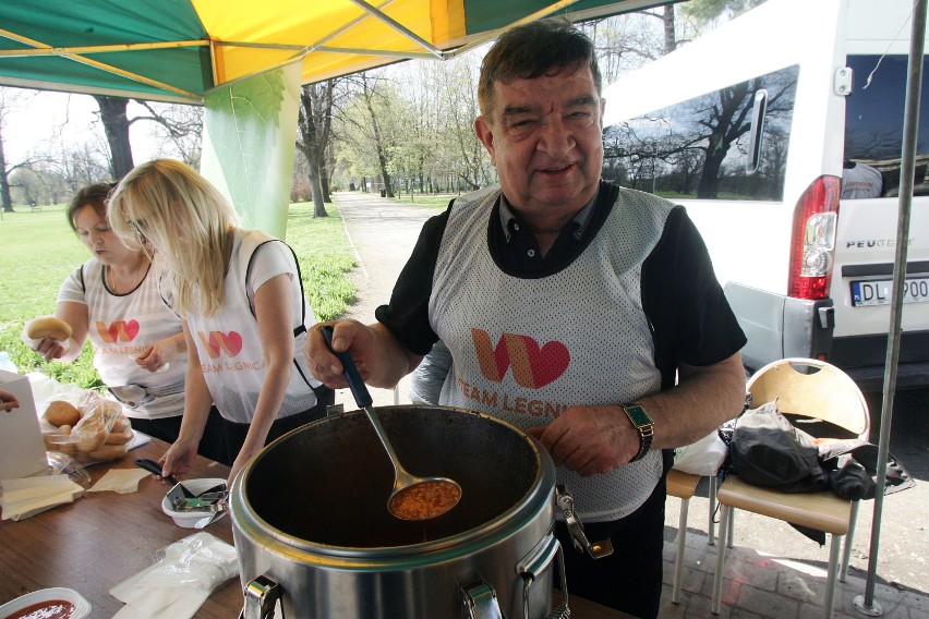 Ksiądz Jan Mateusz Gacek, wieloletni proboszcz legnickiej...