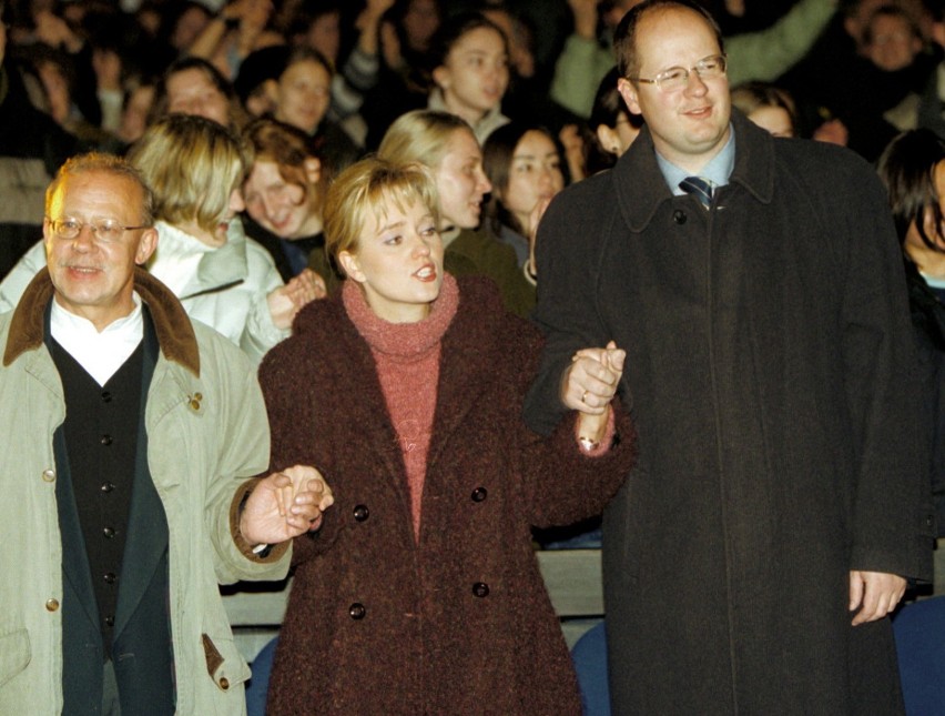 Paweł Adamowicz, prezydent Gdańska zmarł 14 stycznia 2019 r....