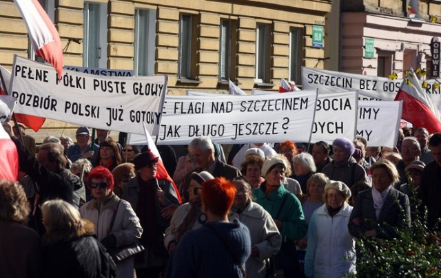 W sobotę ulicami Szczecina przeszedł marsz sprzeciwu przeciwko ...