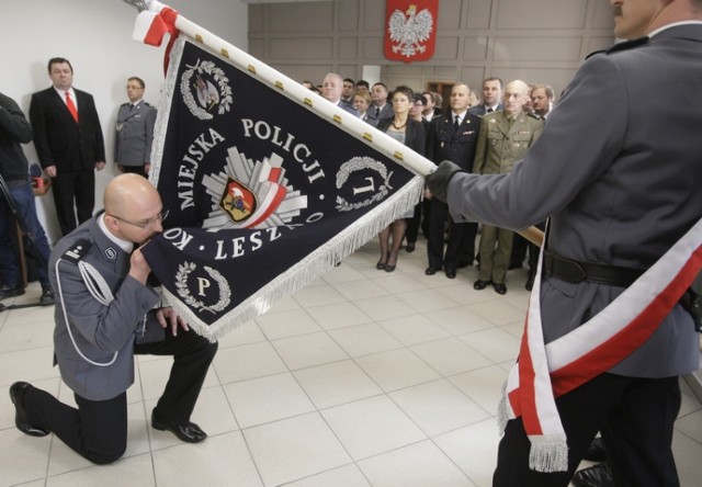 Policja w Lesznie ma nowego komendanta. To Piotr Leciejewski, który do tej pory szefował komendzie w Śremie.