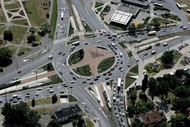 17 lutego policja w Poznaniu zamyka dla ruchu ulice w centrum miasta