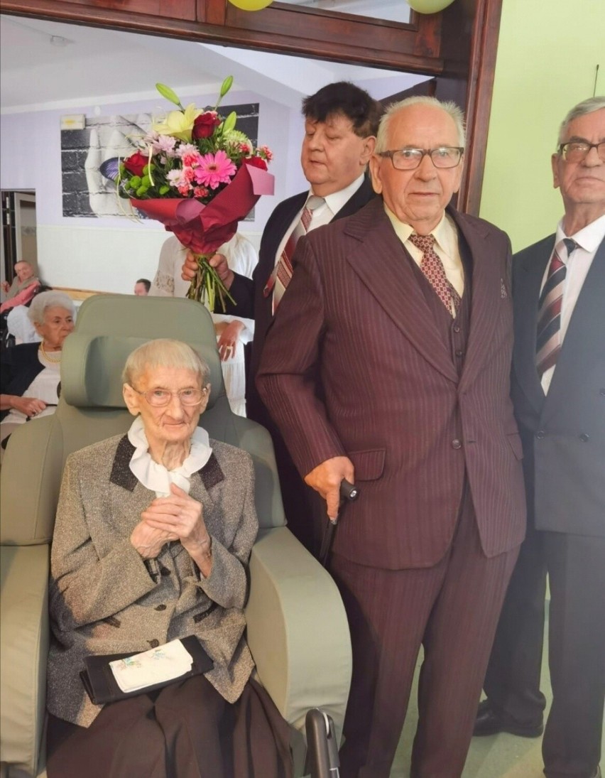 102. urodziny Józefy Kazimierczak, najstarszej mieszkanki...
