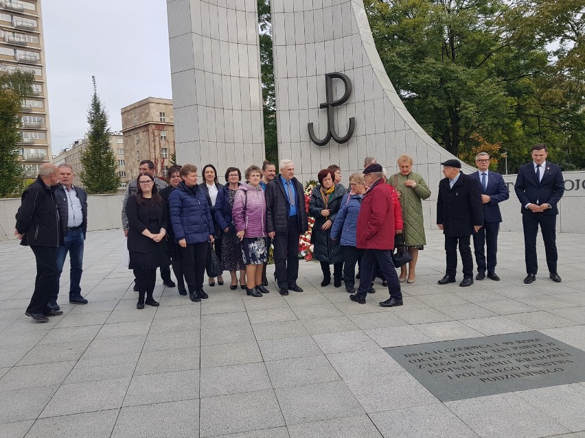 Delegacja z Gminy Zakrzewo z wystawą w Parlamencie RP