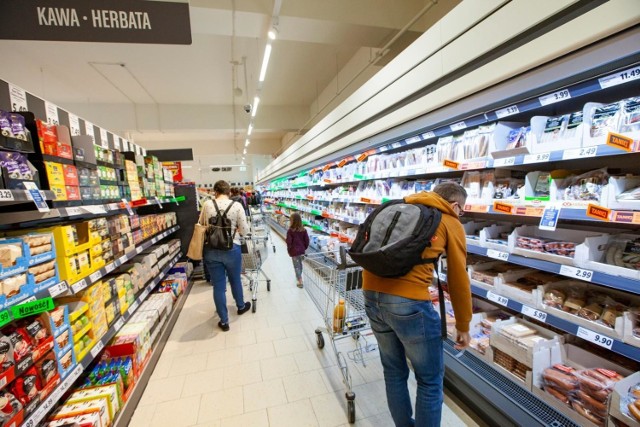 Sklepy Lidl na miesiąc są zamykane.