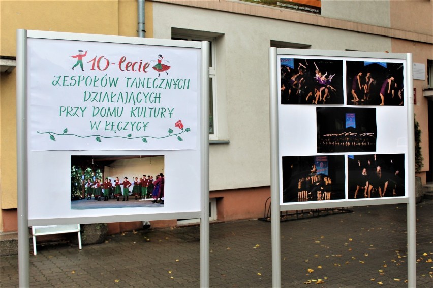 10-lecie zespołów tanecznych. Wyjątkowa wystawa przed Domem Kultury w Łęczycy (ZDJĘCIA)