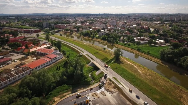 Dolina Wisłoka zaczyna się przy moście Lwowskim, przechodzi "pod" mostem Załęskim i sięga granicy Rzeszowa. I to właśnie ten teren miasto chce zagospodarować