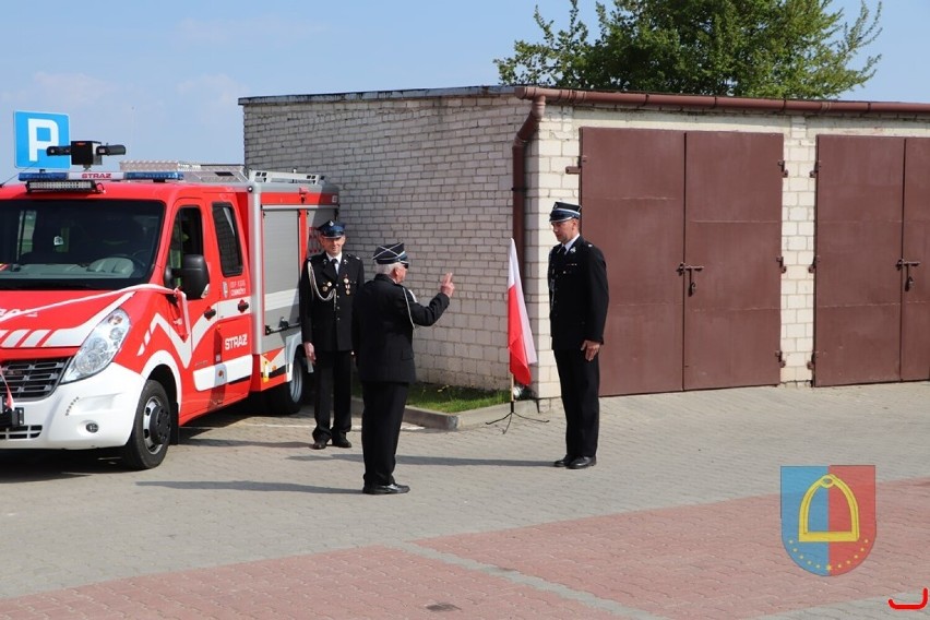 Święto strażaków 2022 w gminie Czarnożyły. Było przekazanie wozu i wręczenie odznaczeń