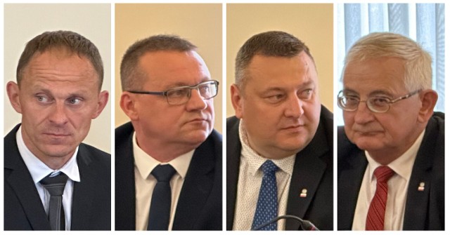 Na zdjęciu przewodniczący czterech komisji Rady Powiatu w Wieluniu. Od lewej: Piotr Pawlak, Michał Janik, Sebastian Jasiński i Waldemar Borczyk.
