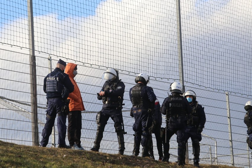 Tak wygląda praca policjanta w Legnicy --->>>