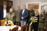 99-letni kombatant z Wągrowca odznaczony złotym medalem. Jan Świstak to wyjątkowy wągrowczanin  
