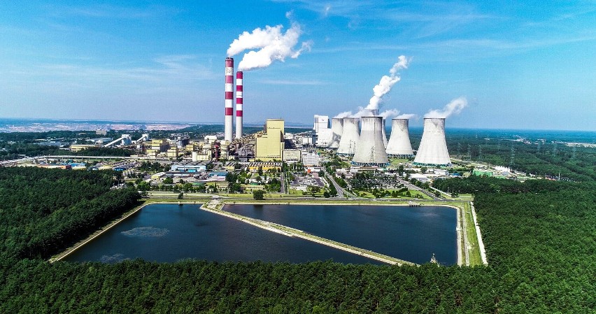 Blok 858 MW Elektrowni Bełchatów przyłączono ponownie do...