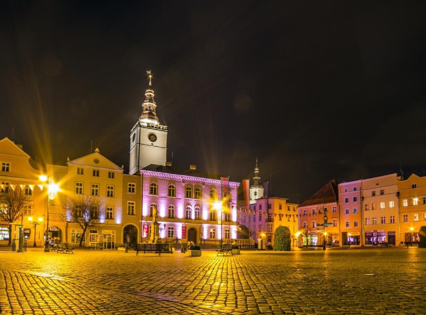 Dzierżoniów nocą