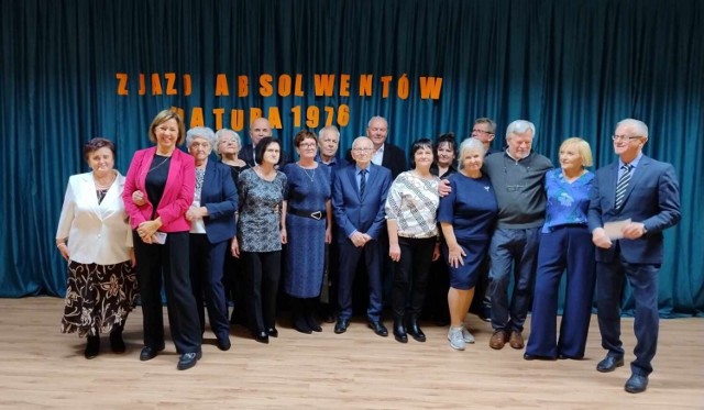 Absolwenci z Liceum Ogólnokształcącego w Zelowie spotkali się po 47 latach