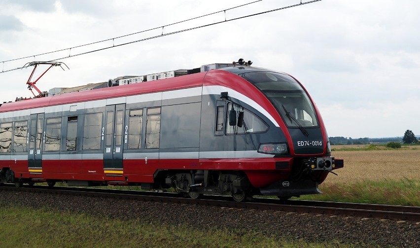 połączenia kolejowe ułatwiające dojazd do Warszawy
