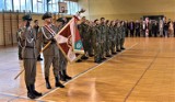 Nowi mundurowi w Nadodrzańskim Oddziale Straży Granicznej. 28 funkcjonariuszy ślubowało w Krośnie Odrzańskim