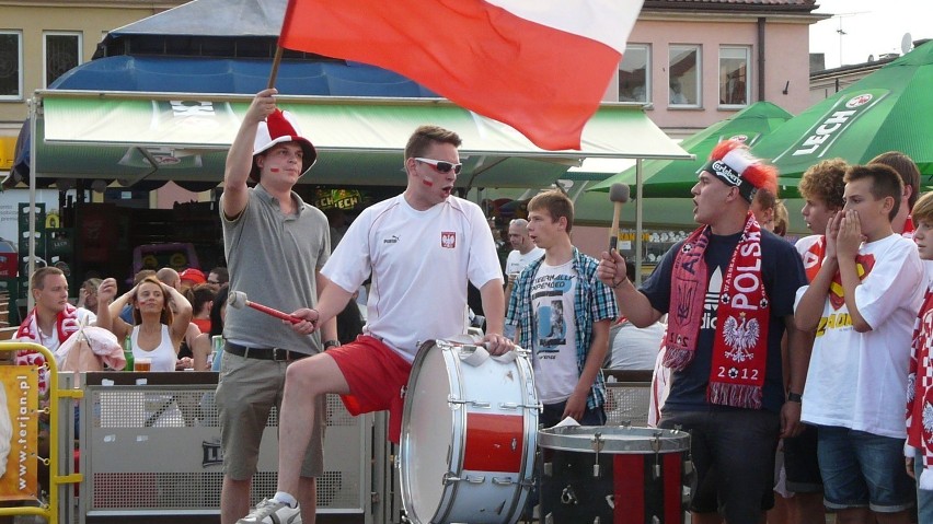 Euro 2012. Strefa kibica na placu Legionów w Wieluniu