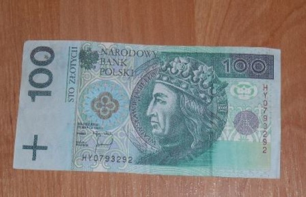 Fałszywe banknoty w Zwierzyńcu i Szczebrzeszynie: drukował je 14-latek