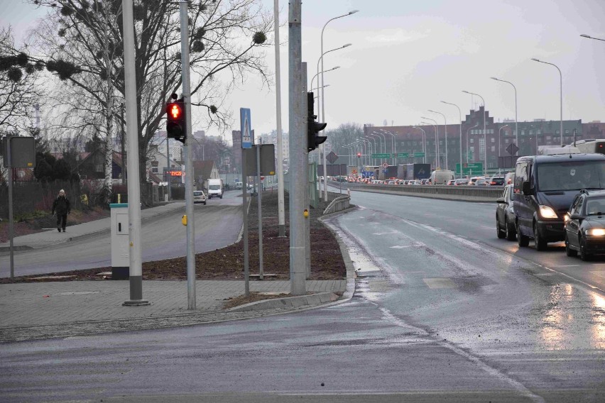 Tak obecnie wyglądają drogi dojazdowe do mostu w Malborku [ZDJĘCIA]