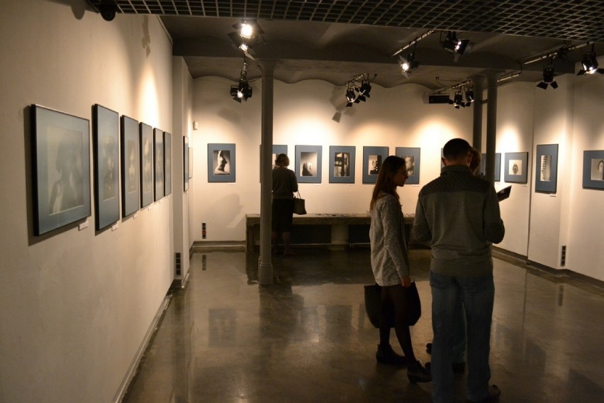 Wystawa prac Zdzisława Beksińskiego w Gliwicach w 2015 roku