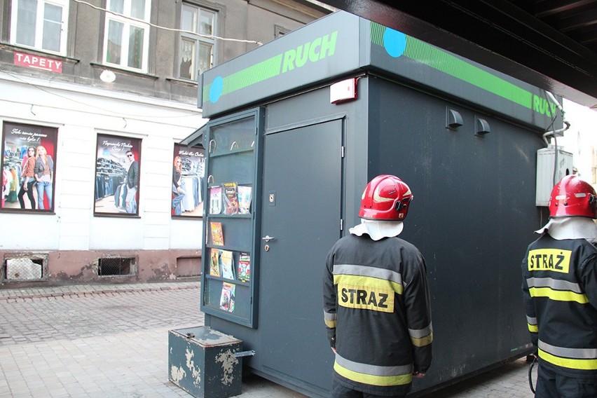 Bielsko-Biała: Pożar kiosku na skrzyżowaniu ulicy Łukowej z Cyniarską