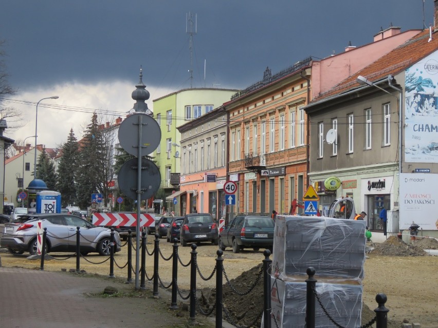 Budowa ronda w Wadowicach to część remontu ulicy Lwowskiej