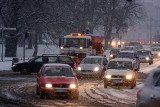 Ślizgawica na ulicach Trójmiasta. Wskazana szczególna ostrożność na jezdniach i chodnikach