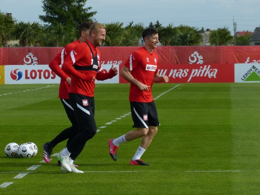 EURO 2020. Opalenica. Reprezentacja Polski po pierwszym treningu w Hotelu Remes. Najlepsi polscy piłkarze trenowali w Opalenicy