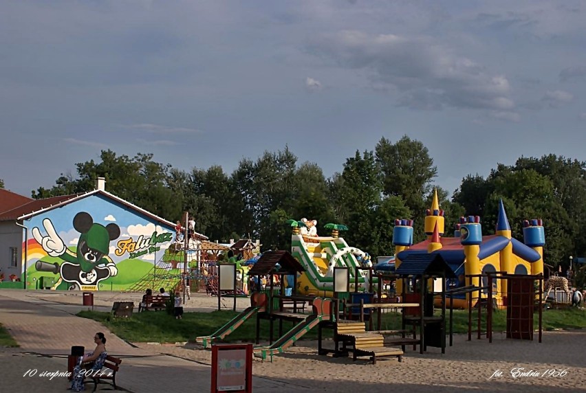 Park Krasnala w niedzielne popołudnie.