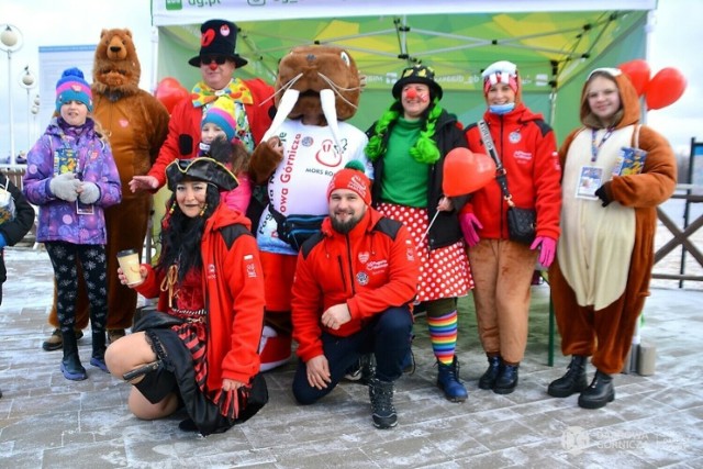 WOŚP 2023 w Dąbrowie Górniczej 

Zobacz kolejne zdjęcia/plansze. Przesuwaj zdjęcia w prawo naciśnij strzałkę lub przycisk NASTĘPNE